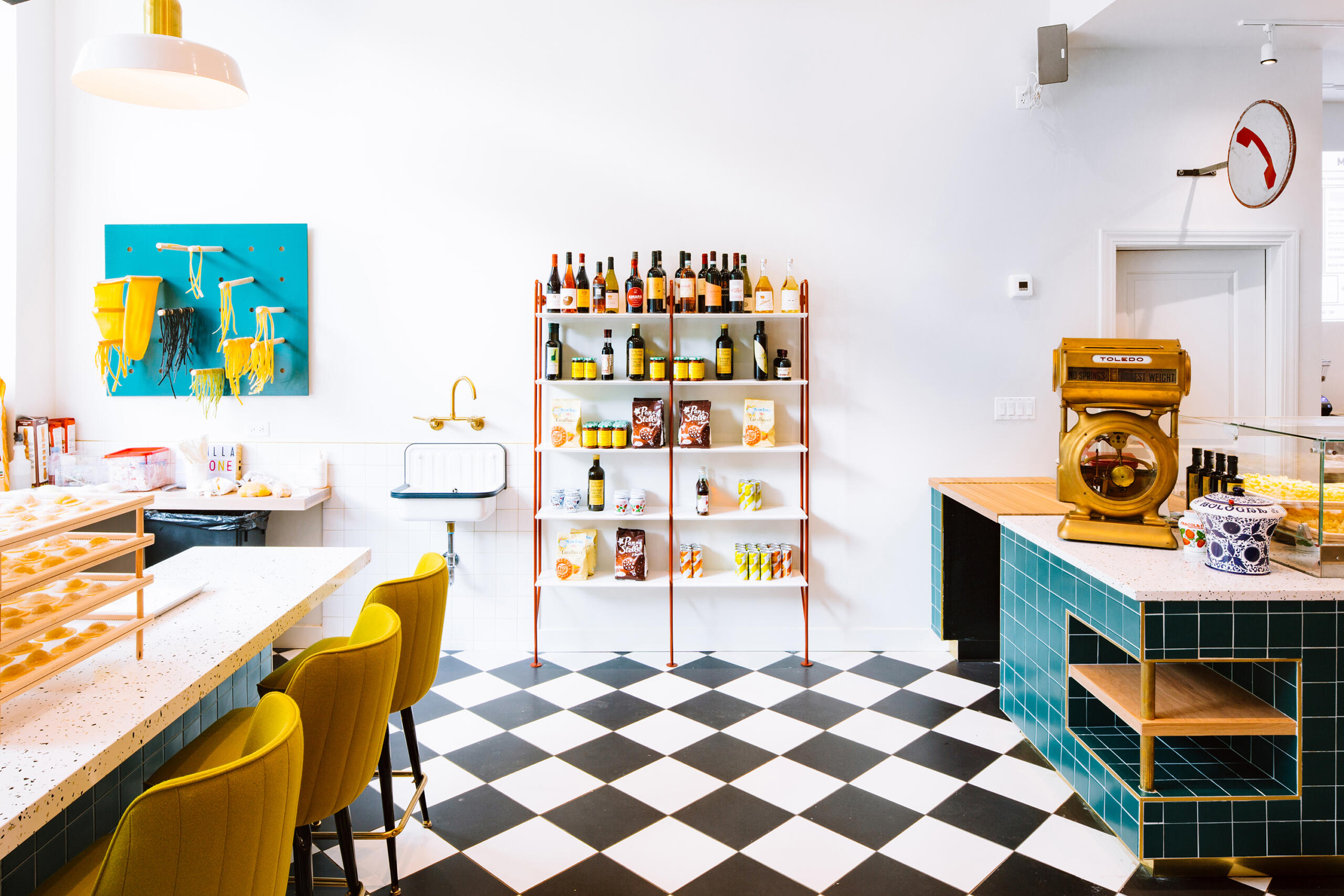 The sunny interior of Tortello